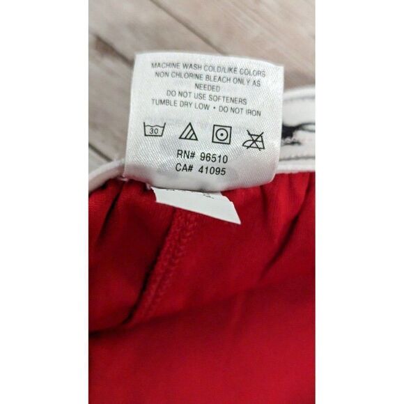 Under Armour Mens Size M Red Polyester Activewear Elastic Waist Athletic Shorts - Picture 7 of 7